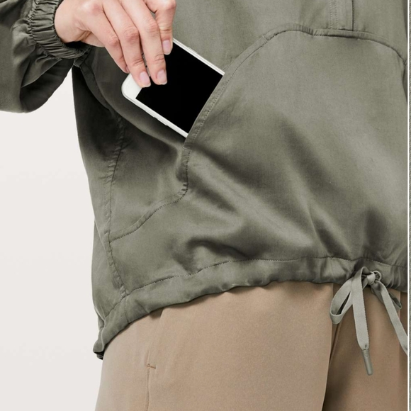 NWT Lululemon City Stroll Hoodie - Picture 4 of 10